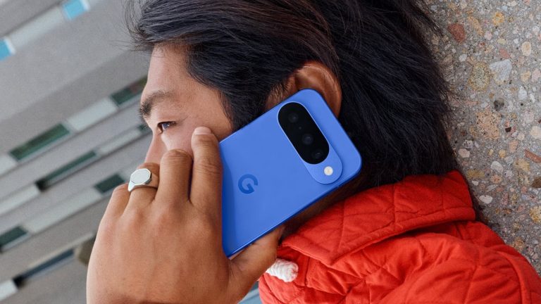 Addio limiti di segnale: WhatsApp funziona anche via satellite su Pixel 10